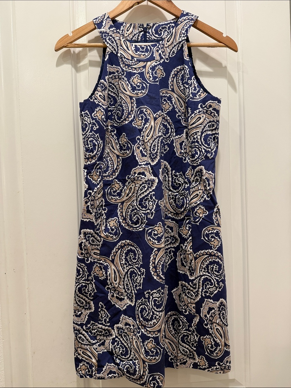 LOFT Navy Paisley Sleeveless Shift Dress with Cream Accents